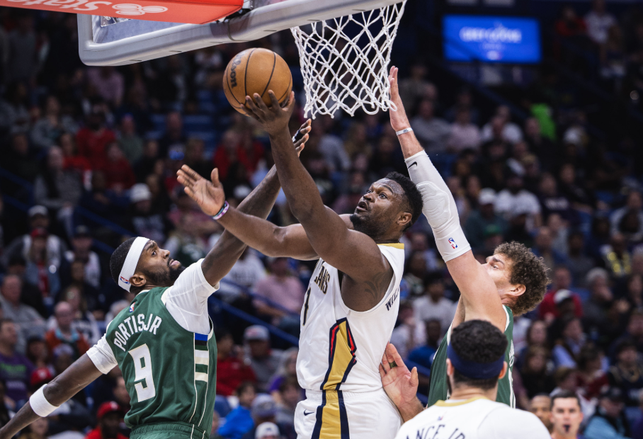 爱游戏平台-出色防守引发热议！，字母哥在勇士比赛中爆冷比赛高潮迭起-爱游戏平台