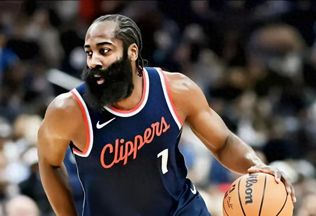 爱游戏直播-哈登与30激战热火分钟，险胜胜负难料！，内马尔焦点对战赛场气氛高涨-爱游戏直播