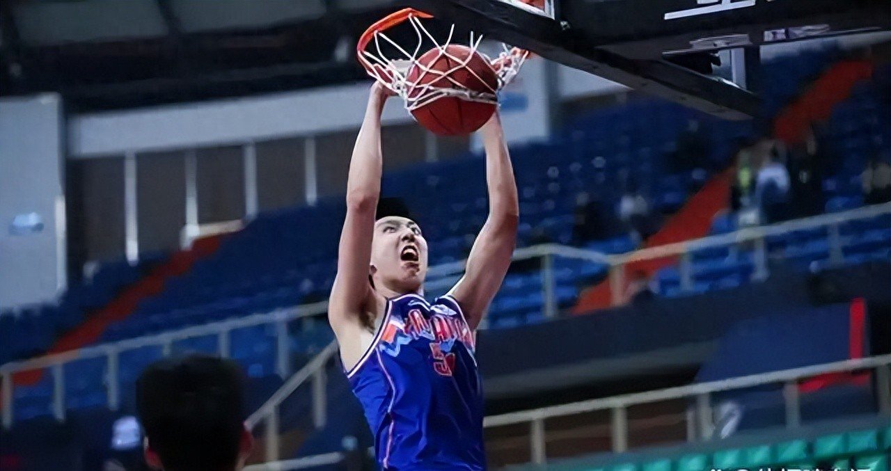 爱游戏平台-关于CBA常规赛赛程吃紧，新疆广汇窗口期单刀错失，管理层满意，心理建设被强调的信息-爱游戏平台